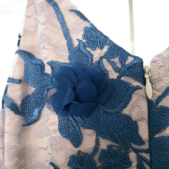 Dress the Population Womens Audrey Midi A-Line 3D Floral Dress Navy Nude Medium - Picture 9 of 13